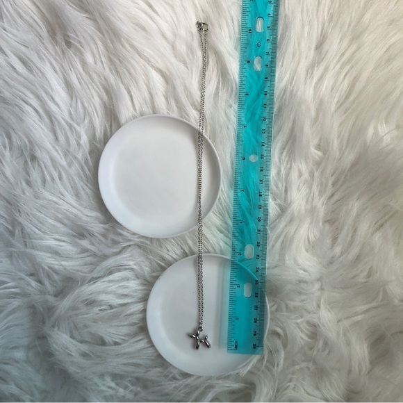 Cutest balloon dog charm necklace - Picture 3 of 5